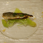 銀座 レストラン オザミ - 「川」鮎を使った前菜