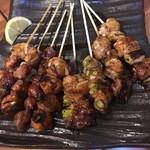 Kushiyaki Chikuzenya - 焼鳥盛合せ！焼鳥、砂肝、うずら玉子、アスパラ巻、ネギマ等々
            とてもフィリピンで食べている串焼きとは思えない！