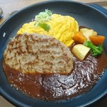 十六雑穀オムライス＆ドリア専門店 おむらいす亭 - 特製デミグラスソース胸板ステーキ８８０円税込み９５０円