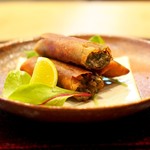 蓮香 - 鮎の苦みと酢橘が素晴らしい