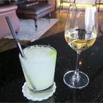 AXIS & SPIN - 2016/5ダイキリと白ワイン