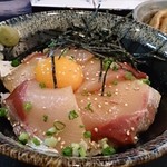 海鮮食堂 じゃこや - ハマチ漬け丼  小