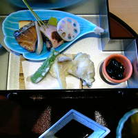 紀尾井 なだ万 - 