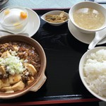 Koen - 麻婆豆腐定食(1080円税込、2016年7月)、ご飯のお代わりは自由