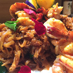 ロムアロイ - パッタイ