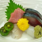 栄寿司 - お造り盛り合わせ