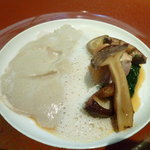 ロアラブッシュ - 若鶏胸肉のエスカロップ