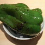 焼鳥 山もと - 28年7月　ピーマン丸焼き