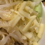 五味五香 - チーズも付いています【料理】