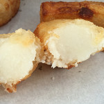 ふぉわふぉわ焼き くぅ - 山芋フライドポテトの断面