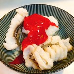 辰己寿司 - 鱧の梅肉添え