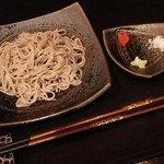 Kamo Soba Totsu - 玄蕎麦（滋賀県産だったかな？）と薬味