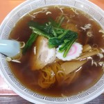 新華 - ラーメン500円