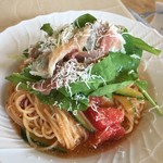 アダージオ - Aコース2000円　冷製パスタルッコラ、生ハム、白バルサミコソース