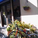 パナデリーヤティグレ - 入口