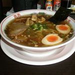 中華麺亭むらさき屋 - 中華そば(煮玉子入)太麺 750円