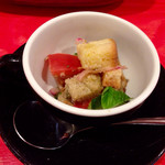 ペペロッソ - 選べる2種のパスタコース（2,800円） のつき出し。パンツァネッラ。