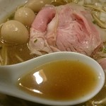 丿貫 - 熟成伊吹いりこそば・850円ウズラの味玉・50円