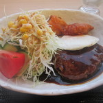 亀の井食堂 - ハンバーグ　レトルト感強い