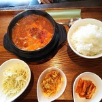 Kimuchiya - もちゅ煮定食￥700
