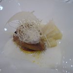 パルメザンチーズのニョッキ　フォアグラを添えて 