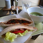 ほやら - 8月：ﾋﾟﾀﾊﾟﾝｻﾝﾄﾞ（ｽｰﾌﾟ付）\850