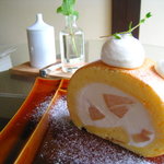 ほやら - 桃ロール\450ぐらい？期間限定