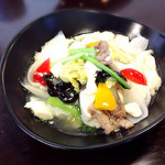 新中華 華花 - 豆腐と豚肉と野菜の塩味煮込み 