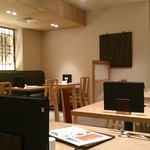 Nangoku Shuka - [内観] 店内 テーブル席 ②