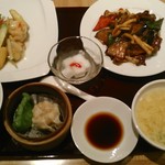 南国酒家 - [[料理] お食事膳 ６種 全景♪ｗ