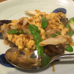 ジーテン - キクラゲと卵の炒め物