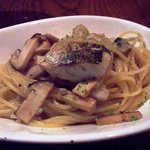 ラ･マンチーナ - カマスと松茸の塩味のパスタ