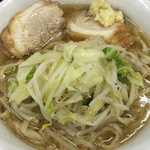 ラーメン二郎 - ラーメン 700円　麺半分・ヤサイもニンニク少なめで