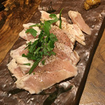 ワイン食堂ペコリーノ - 総州こはく鶏ささみの炙り 580円