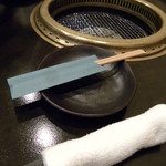 炙り焼肉　おさ - 卓上