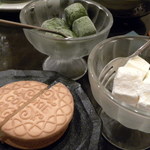 炙り焼肉　おさ - アイス色々