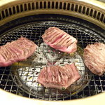 炙り焼肉　おさ - 焼き台