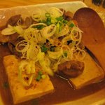 晴る家 - 鶏もつ煮込み　\300