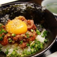 焼肉家 KAZU 神楽坂 - ローストビーフ丼980円