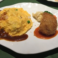 洋食 麦星 by グリル満天星 麻布十番 日本橋髙島屋店 - 周りの海鮮は美味しい。