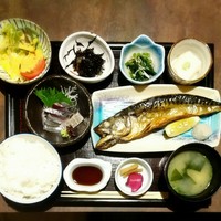 与志 - 鯖の一夜干し定食 (限定5食)  