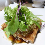 油淋鶏（ユーリンチー）　鶏肉の唐揚げ　香味ソース