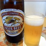 Kakino Hazushi Yamato - まずは何時ものようにビールからのスタートです。 今回は瓶にしました。 キリンの瓶ビールです。 ぷふぁ～、美味しい。