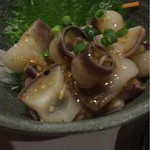 酒場わたなべ - タコの吸盤ポン酢