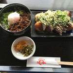 たこぼん - たこ焼きといかなごのくぎ煮丼