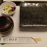 鰻割烹 伊豆栄 本店 - 
