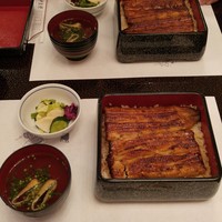 鰻割烹 伊豆栄 本店 - 