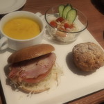 ベーグルサンドランチ