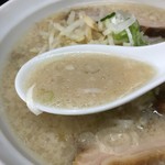 Yamateramen - 背脂たっぷりゆきスープ