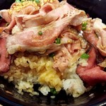 伝説のすた丼屋 - 